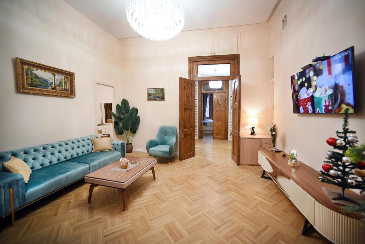 City Lux Hotel Tbilisi Exterior photo