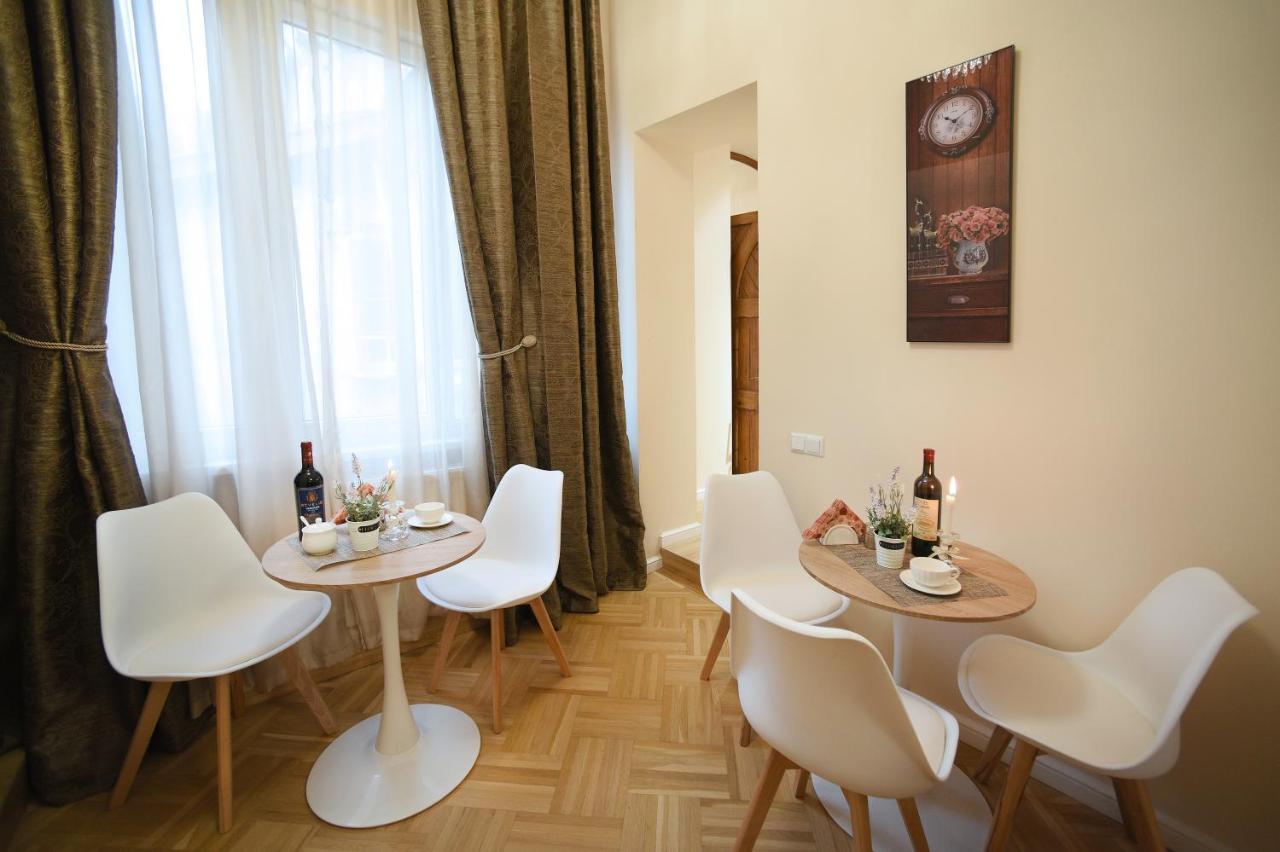 City Lux Hotel Tbilisi Exterior photo